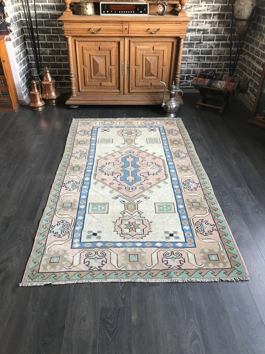 4x7 Medium Faded Vintage Turkish Oushak Rug - Heritage and Rugs