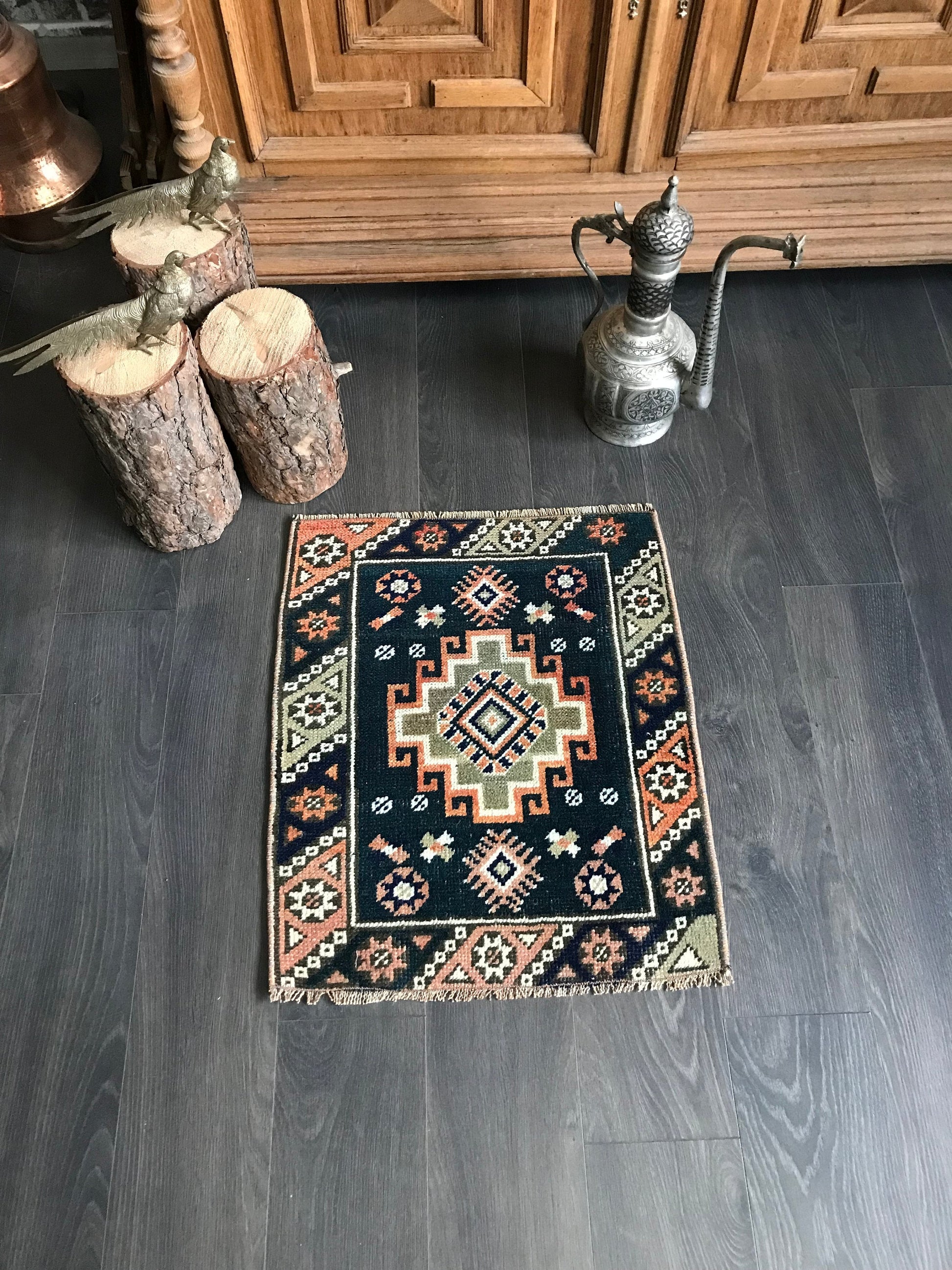 1.8x2.0 Small Vintage Persian Wool Rug - Heritage and Rugs