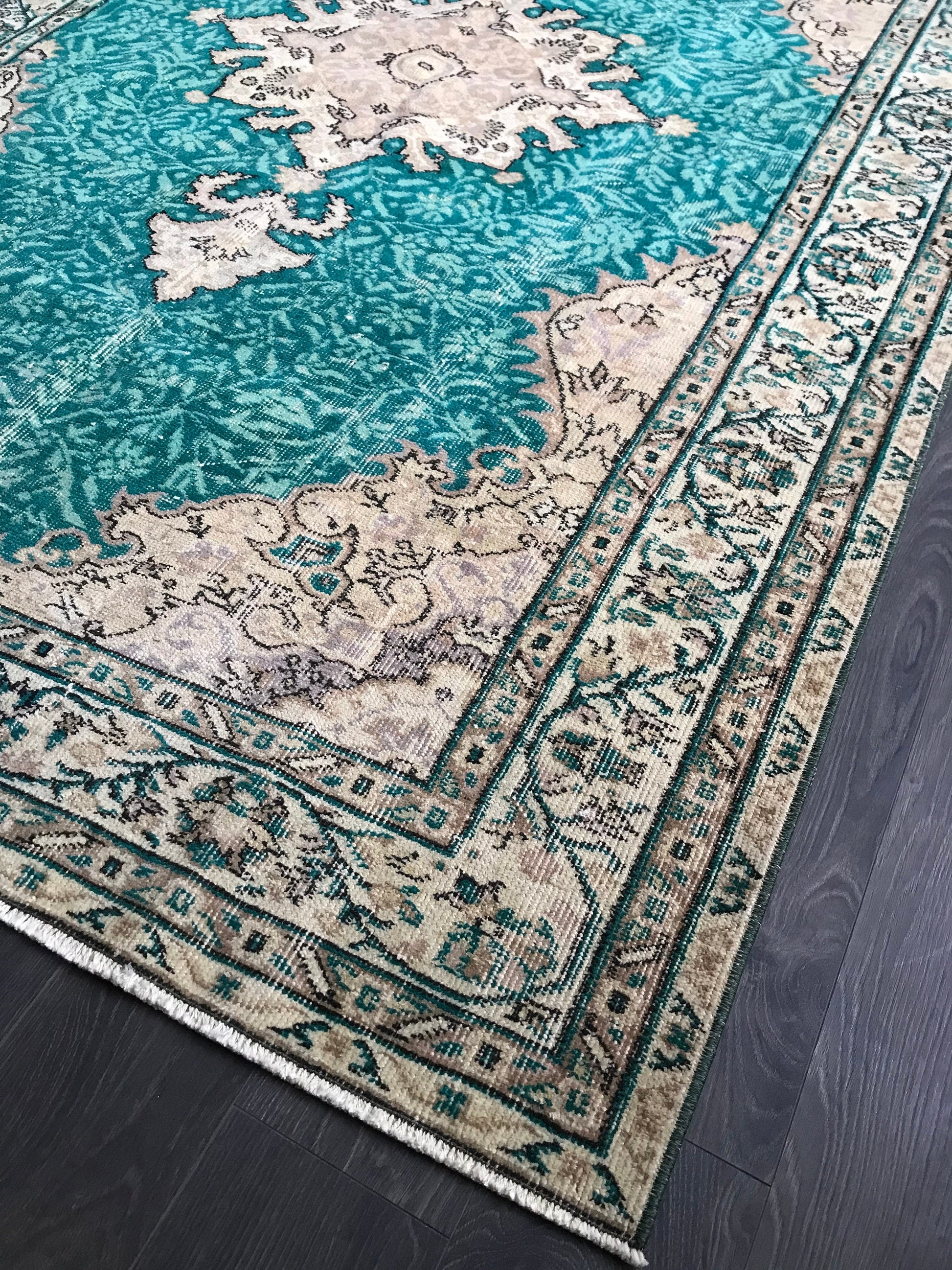 Large Vintage Rug , Green Area Rug ,Green Anatolian Rug , Handmade Turkish Rug , Livingroom Rug , Oriental Rug , 5.3x8.4 , Natural Rug - Heritage and Rugs