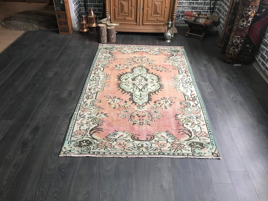 Vintage Turkish Rug , 5x8 Rug , Muted Pink Rug , Decorative Area Rug , Oushak Area Rug , Livingroom Rug , 5x8 Oriental Rug , Wool Cotton Rug - Heritage and Rugs