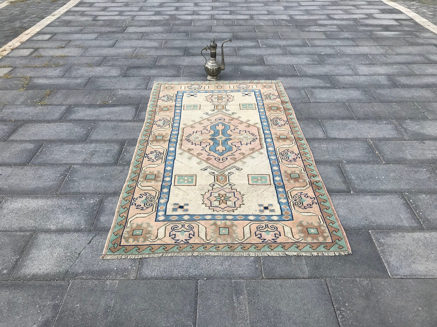 Wool Turkish Rug , Beige Turkish Rug , Vintage Area Rug , Oriental Rug , Handmade Area Rug , Bohemian Rug , Anatolian Rug , 4.0x6.9 Ft - Heritage and Rugs