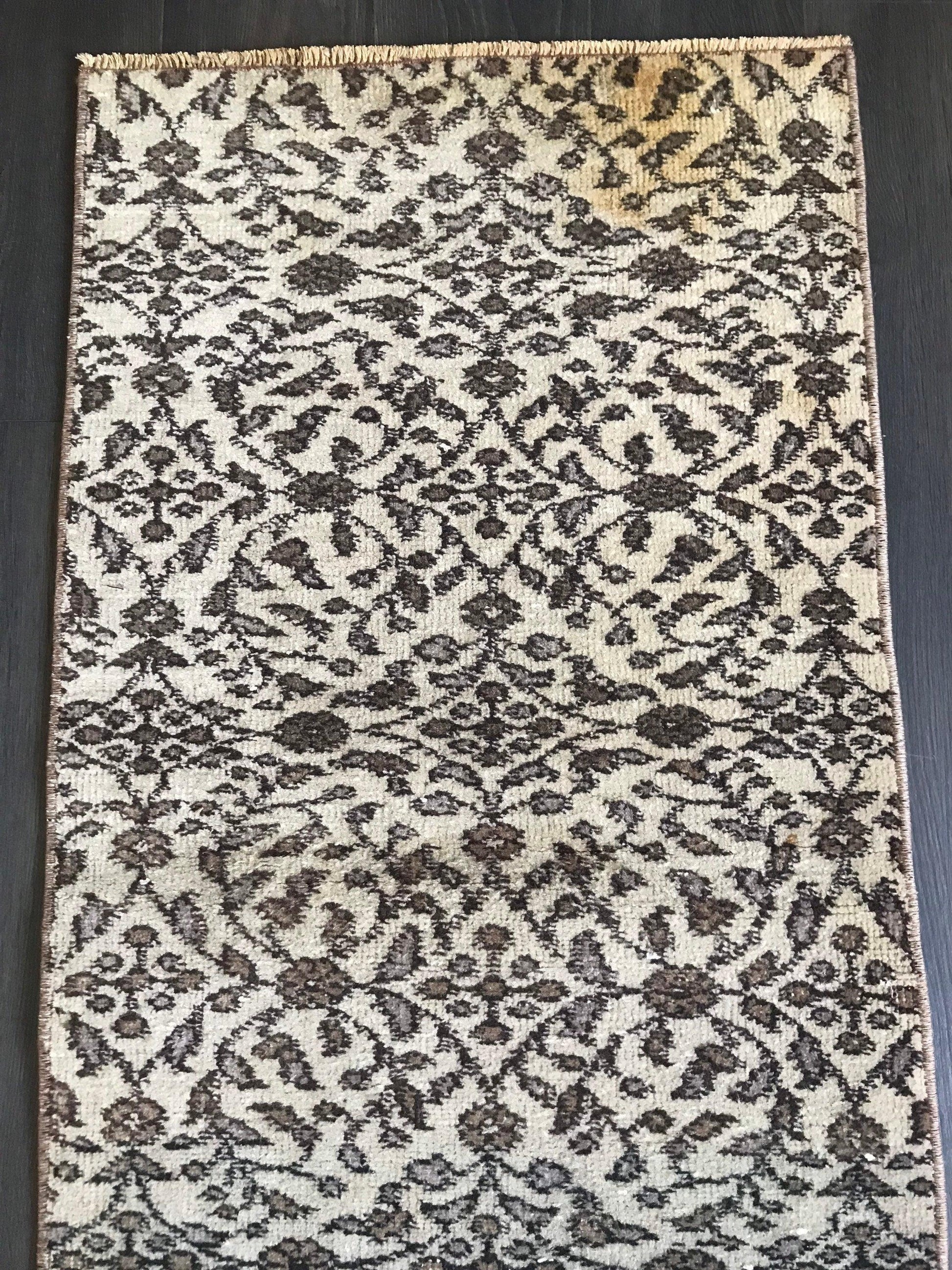 1.8x6.5 Vintage Beige Wool Runner Rug - Heritage and Rugs