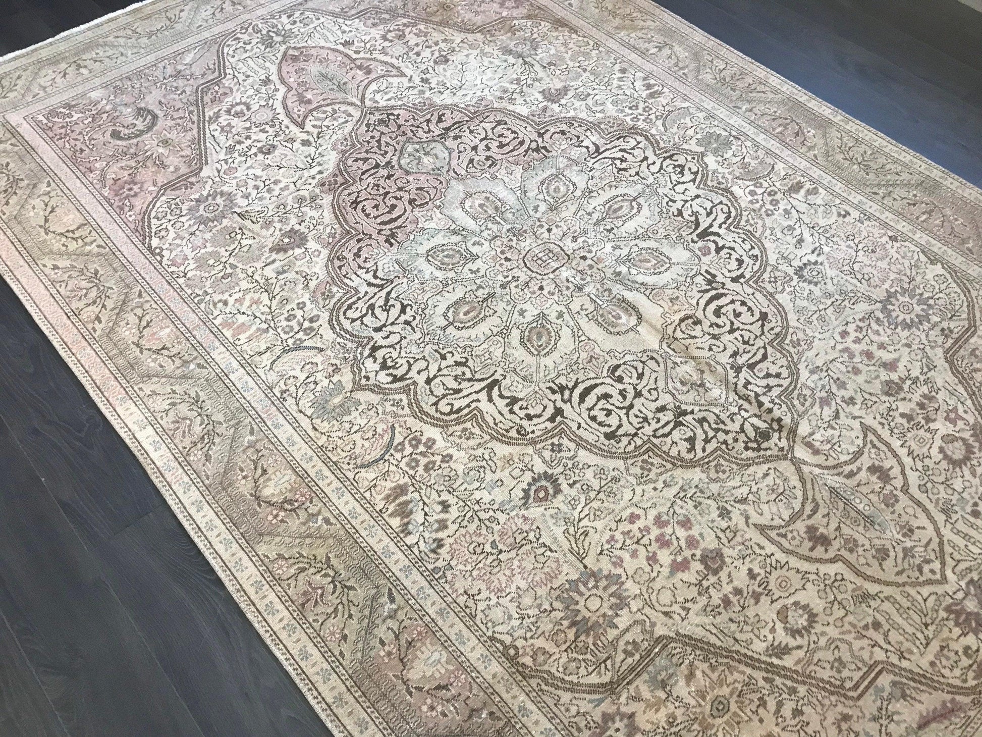 Large Persian Rug / Pink Persian Rug / Oriental Rug / Vintage Persian Rug / Madallion Rug / Persian Rug 7x10 / Oversize Rug / Persian Carpet - Heritage and Rugs