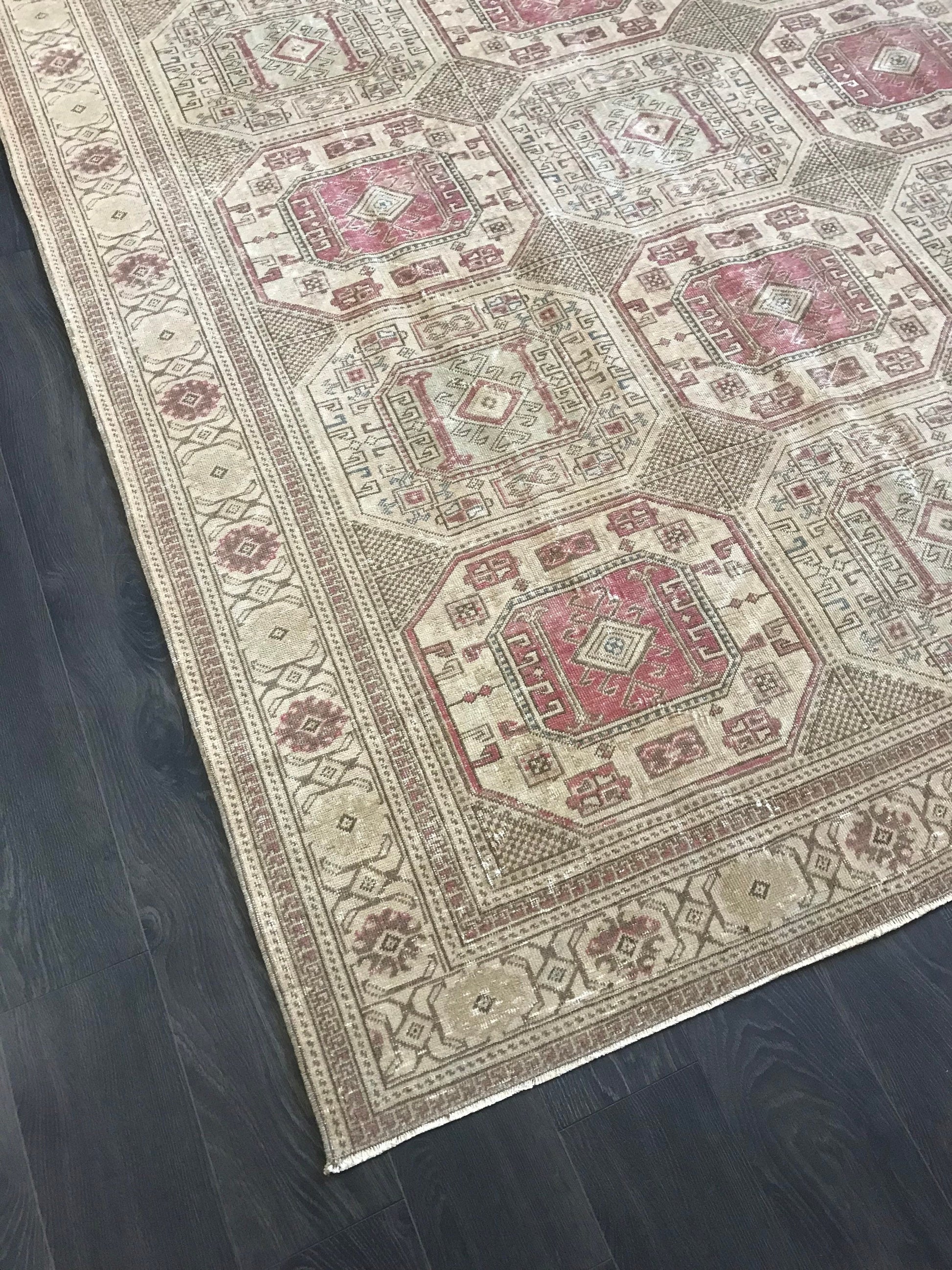 6.4x9.4 Large Vintage Pink Persian Wool Rug