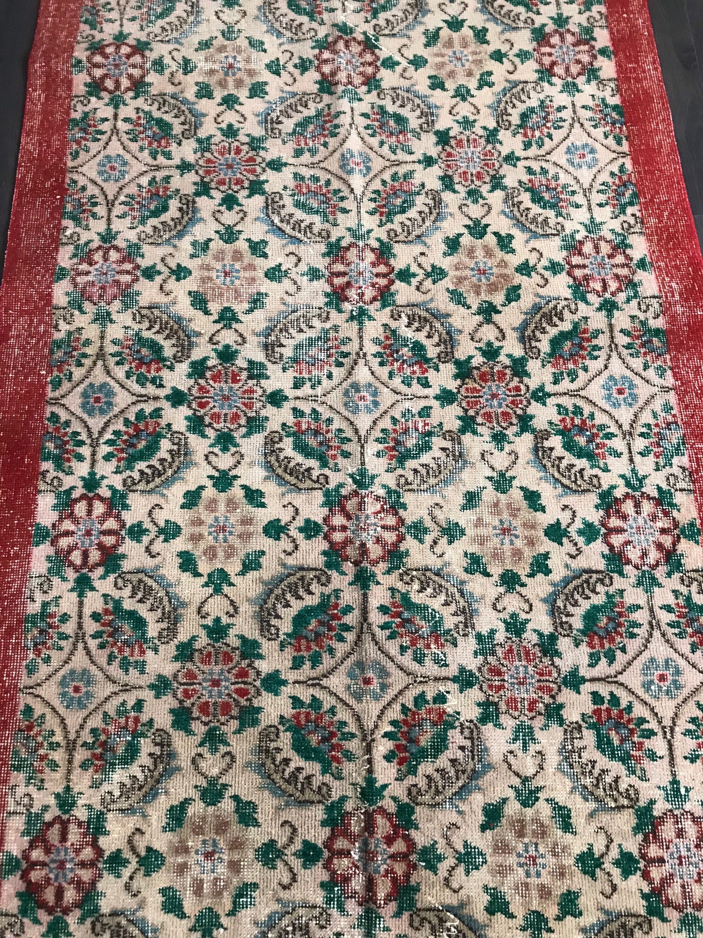 3.7x6.5 Medium Vintage Turkish Flower Wool Rug