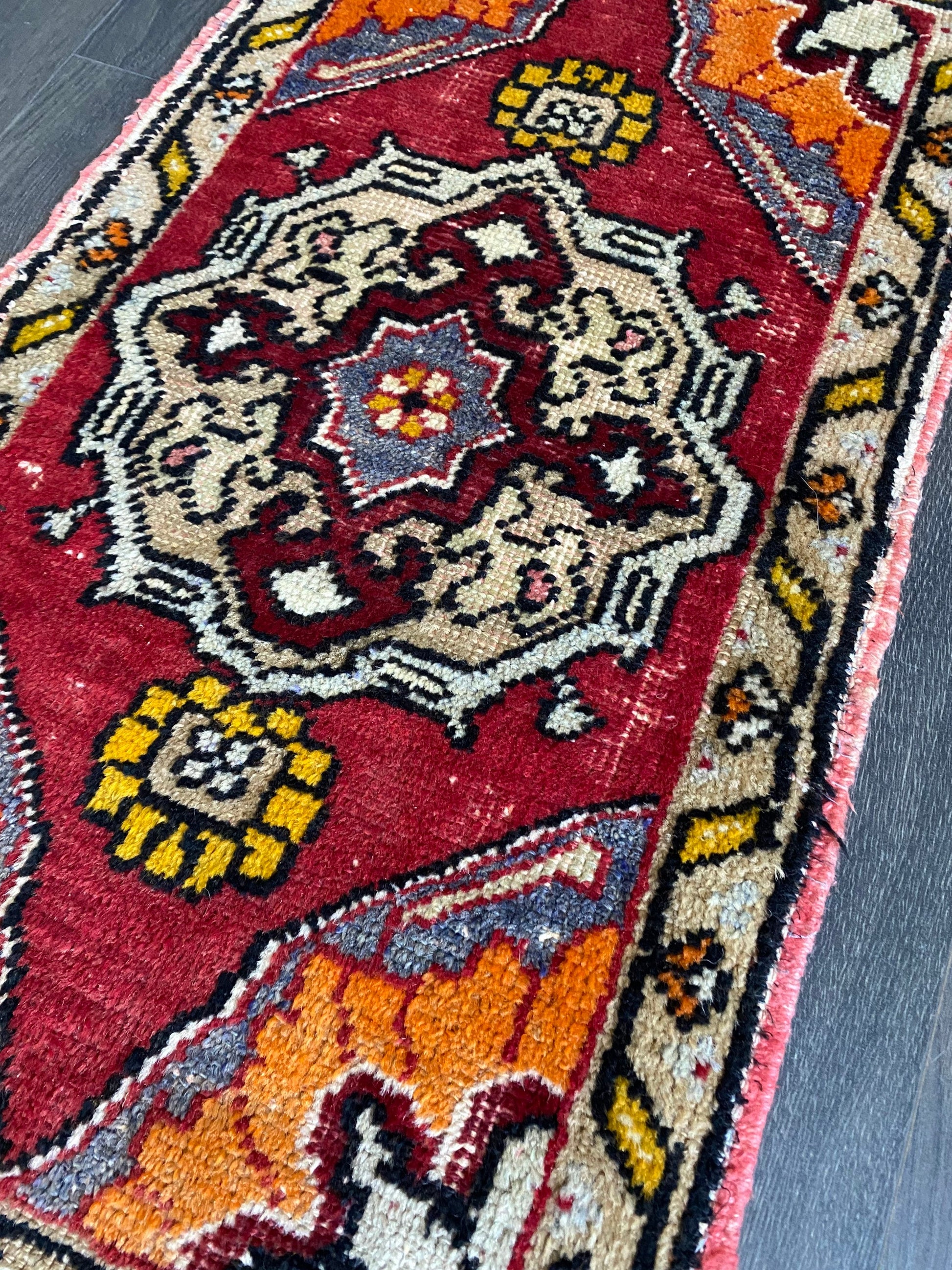 Red Small Rug / Mini Rug / Turkish Small Rug / Vintage Small Rug / Wool Small Rug / Small Area Rug / Red Doormat / Tiny Rug / 1.6x2.9 Ft - Heritage and Rugs