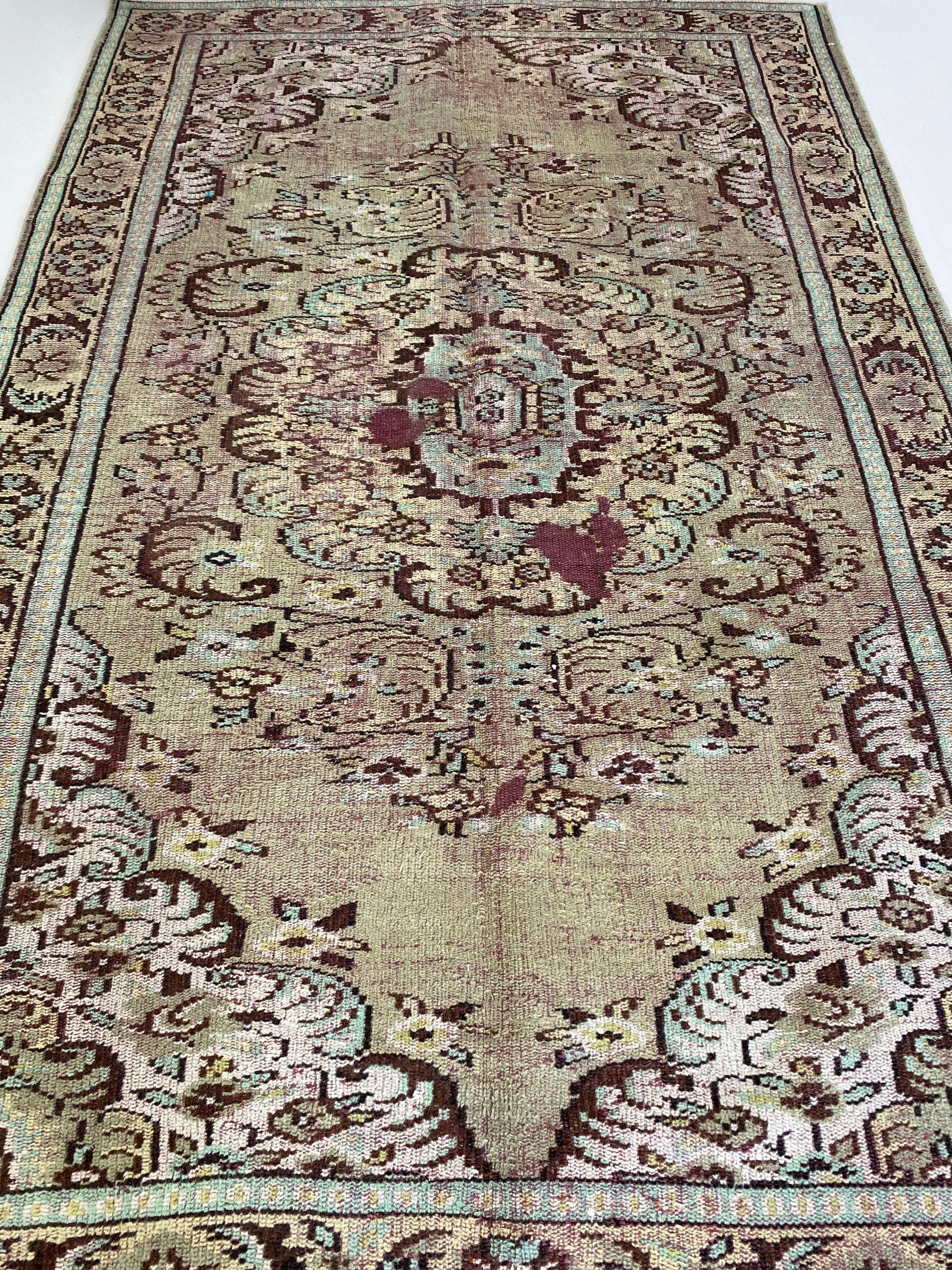 5.5x8.5 Large Green Vintage Turkish Oushak Rug