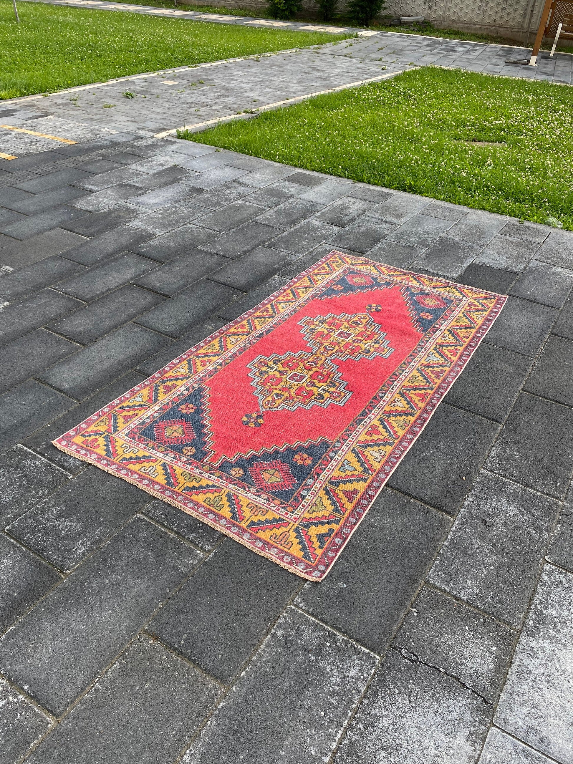 Red Turkish Rug / Vintage Red Rug , Large Oushak Rug / Oriental Rug / Red Kitchen Rug / Unique FarmHouse Rug / Vintage Area Rug/ 3.7x7.2 Ft - Heritage and Rugs