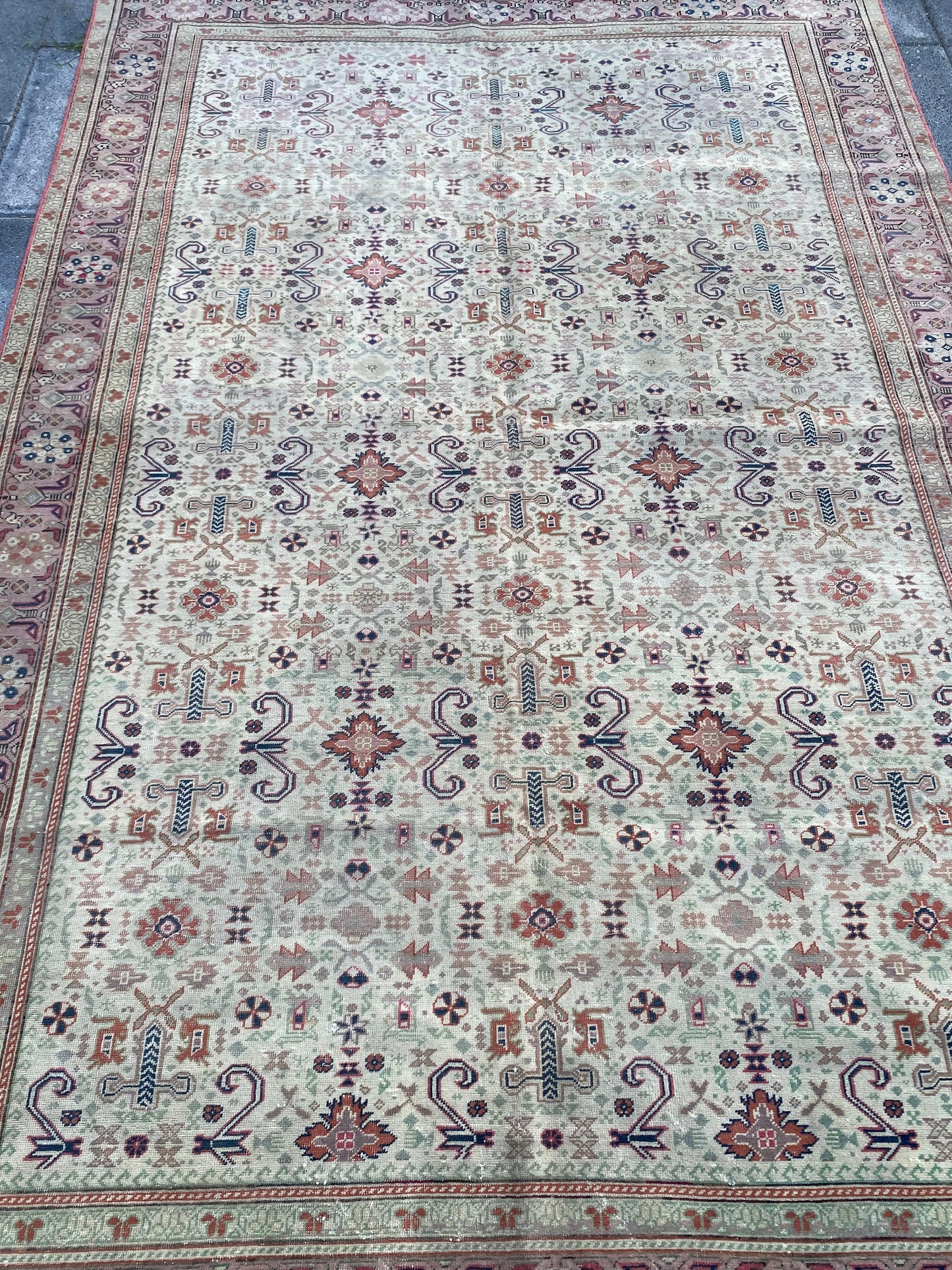 6.2x9.3 Large Vintage Beige Persian Wool Rug - Heritage and Rugs